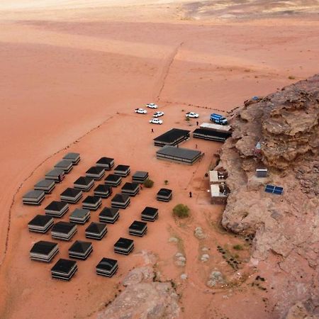Hotel Salem Camp à Wadi Rum Extérieur photo