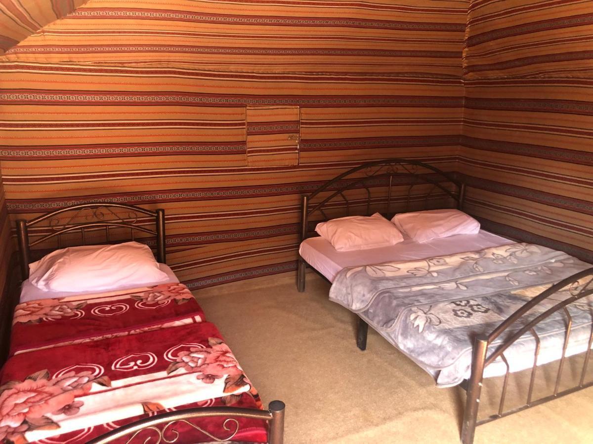 Hotel Salem Camp à Wadi Rum Extérieur photo