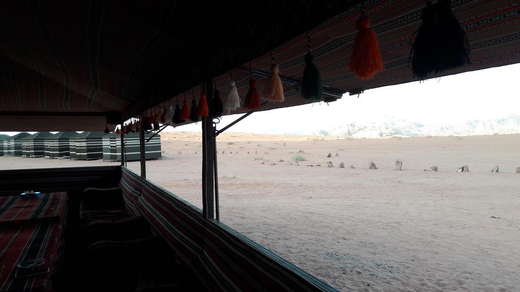 Hotel Salem Camp à Wadi Rum Extérieur photo