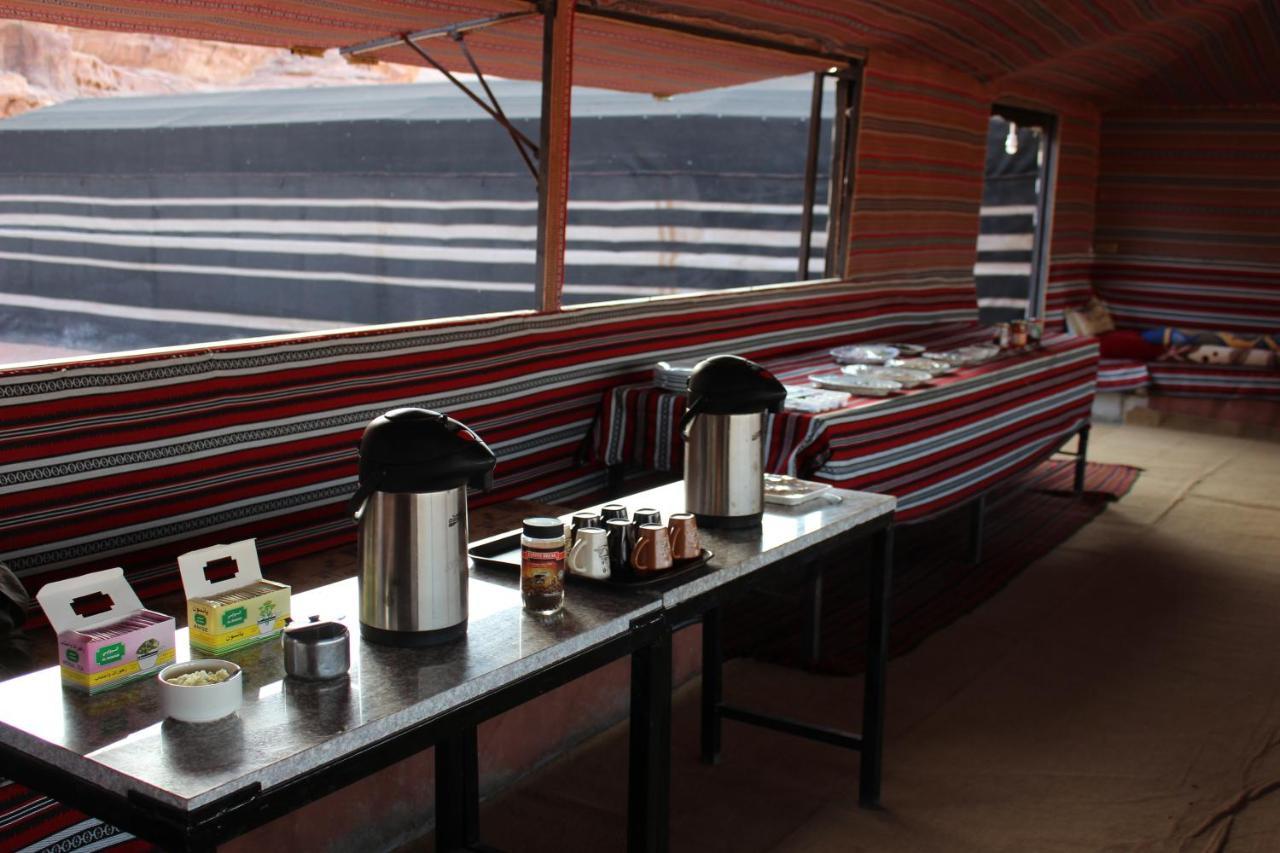 Hotel Salem Camp à Wadi Rum Extérieur photo